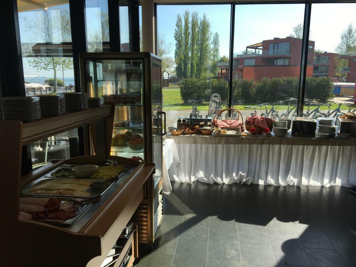Butique Apartman Balatonlelle Exteriör bild